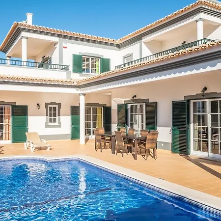 Villa Isa - Heated Pool - Free Wi-fi - Air Con Guia (Faro)